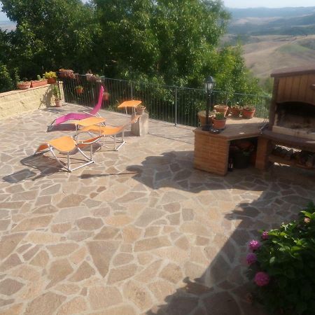 Casa Vacanze Santa Cristina Вольтерра Экстерьер фото
