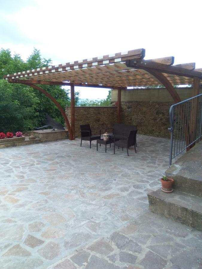 Casa Vacanze Santa Cristina Вольтерра Экстерьер фото