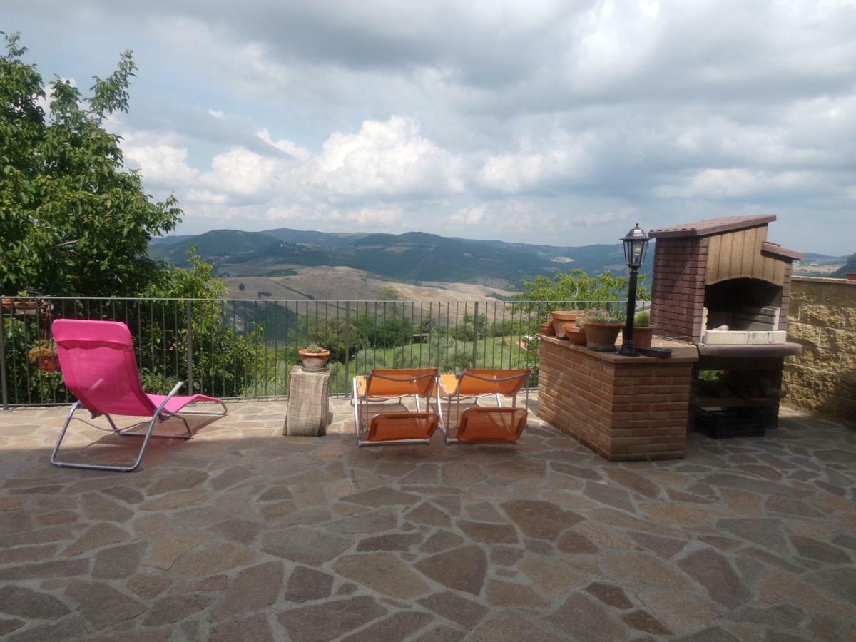 Casa Vacanze Santa Cristina Вольтерра Экстерьер фото
